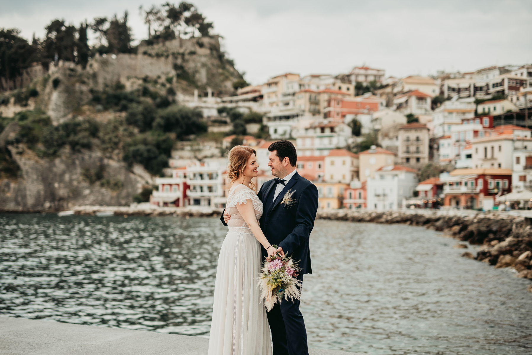 Destinationsbröllop i Parga Grekland, romantisk destination för din bröllopsfest.
