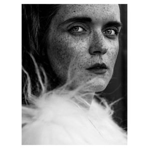 Ysalinne Lannes - eco-fashion, recycled jeans, fashion designer
©sophiechurlaud, Fashion photography, Montreal photography
Fashion Photographer, concrete, colorblock