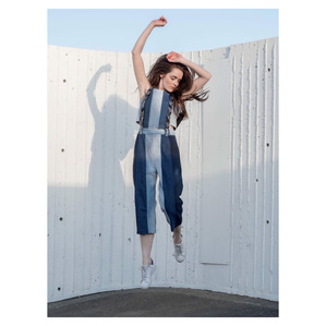 Ysalinne Lannes - eco-fashion, recycled jeans, fashion designer
©sophiechurlaud, Fashion photography, Montreal photography
Fashion Photographer, concrete, colorblock