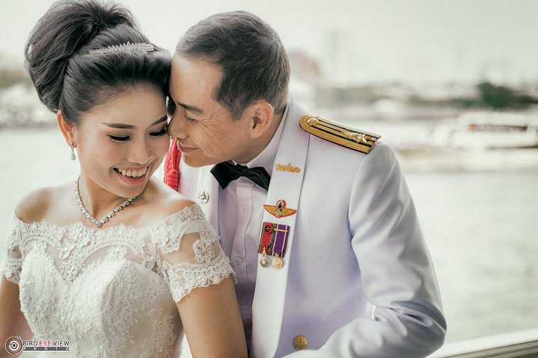 อัลบั้มรูปภาพและวีดีโองานแต่งงานห้องชมวัง อาคารราชนาวิกสภาหลังใหม่ หอประชุมกองทัพเรือ