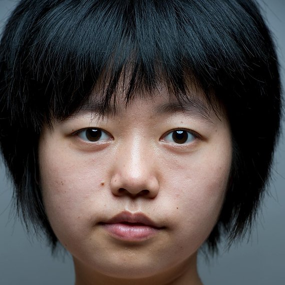 tang qi, jeune fille chinoise, portrait, dans le film documentaire my lucky bird, chine, pekin, elisa haberer