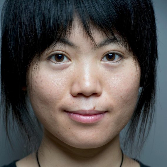 Lei Shuang Mei, jeune fille chinoise, dans le film documentaire my lucky bird, chine, pekin, elisa haberer
