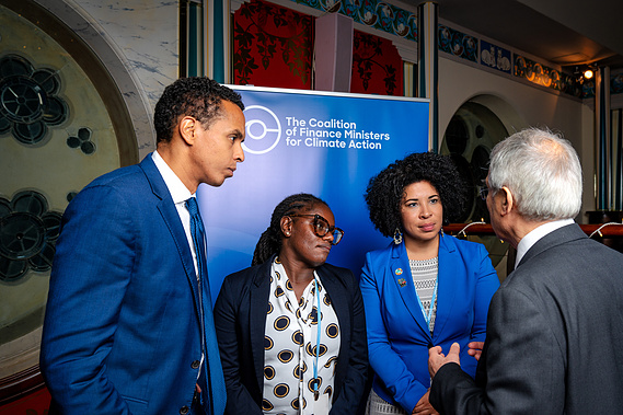 Corporate Gala Event Ceremony for WorldBank at Oran Mor Glasgow - Photography by Nate Cleary