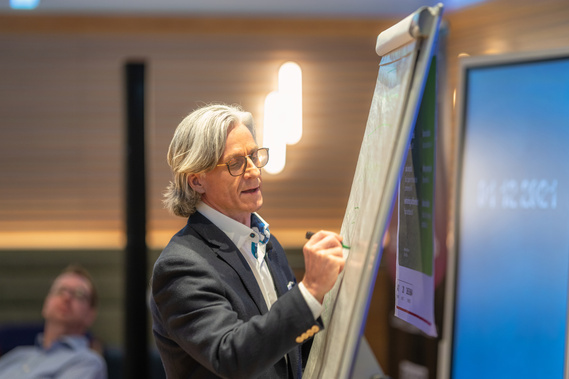 Speaker at Edinburgh Corporate Event  Ceremony - Photography by Nate Cleary