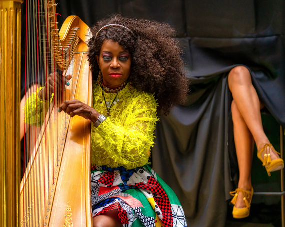 Artist performing music at Fashion Show- Photography by Nate Cleary