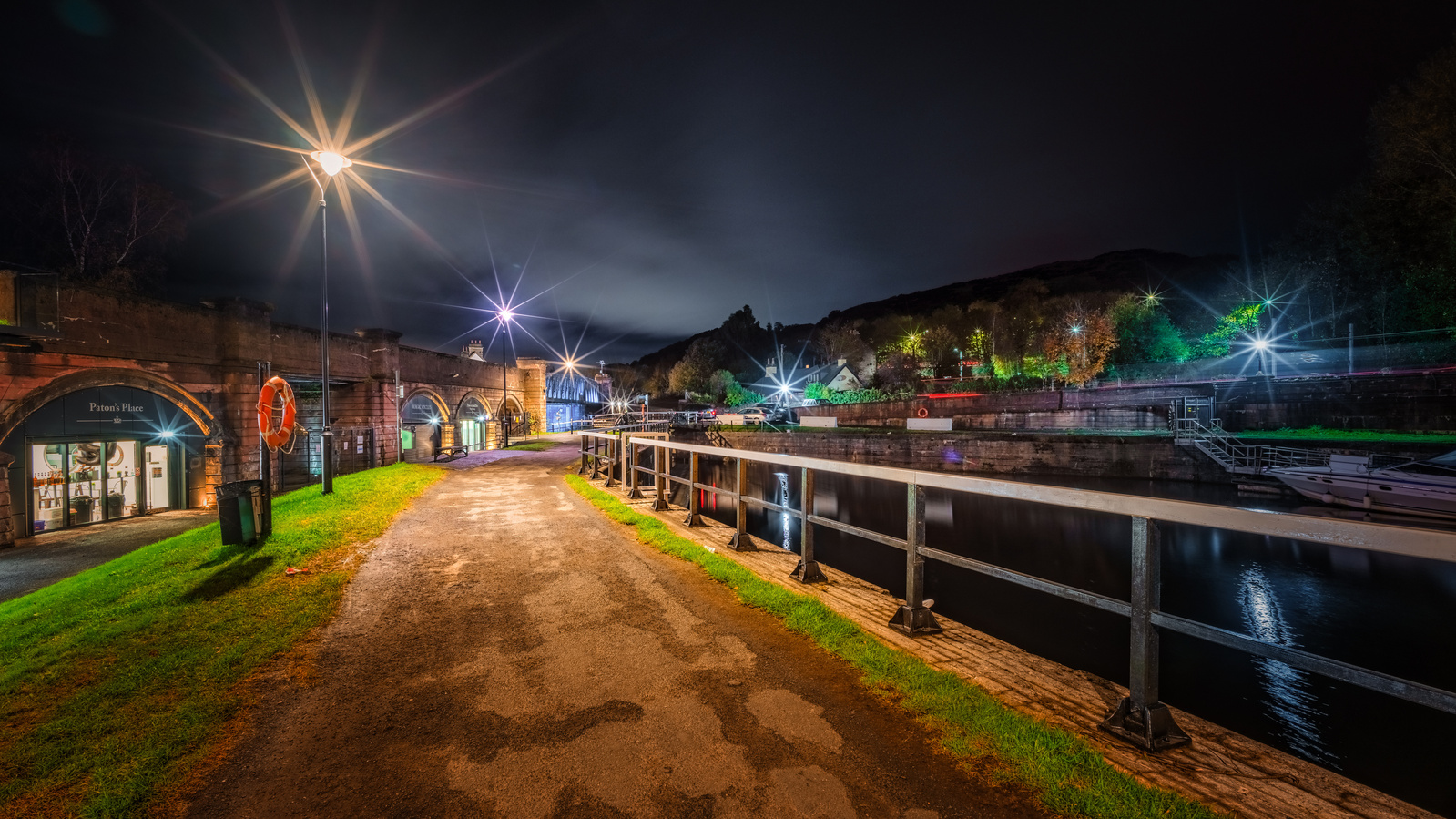 Exterior Bridge Lighting at night for SSUK Scotland Architecture in Glasgow - Photography by Nate Cleary