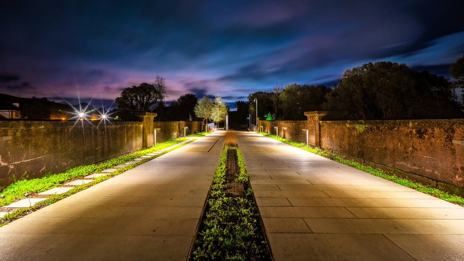 Exterior Bridge Lighting at night for SSUK Scotland Architecture in Glasgow - Photography by Nate Cleary
