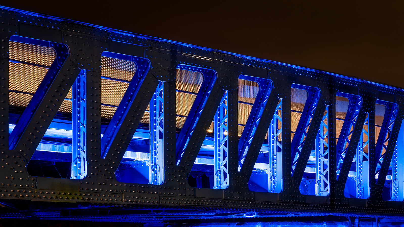 Exterior Bridge Lighting at night for SSUK Scotland Architecture in Glasgow - Photography by Nate Cleary