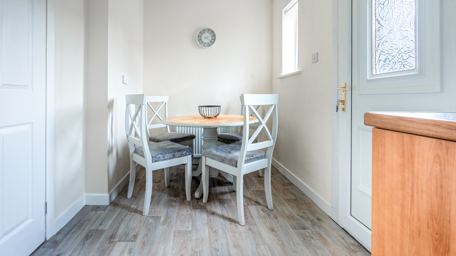 Dining Room for Scotland Interior Property in Glasgow - Photography by Nate Cleary