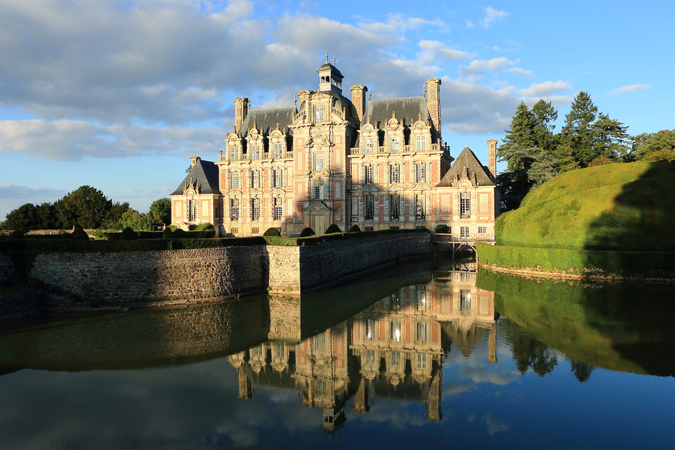 Château de Beaumesnil, Eure, Normandie, France.