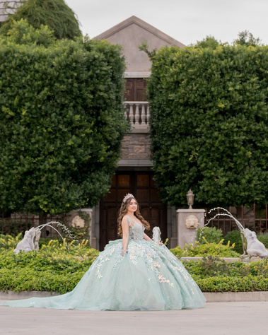 quinceañera castle photoshoot