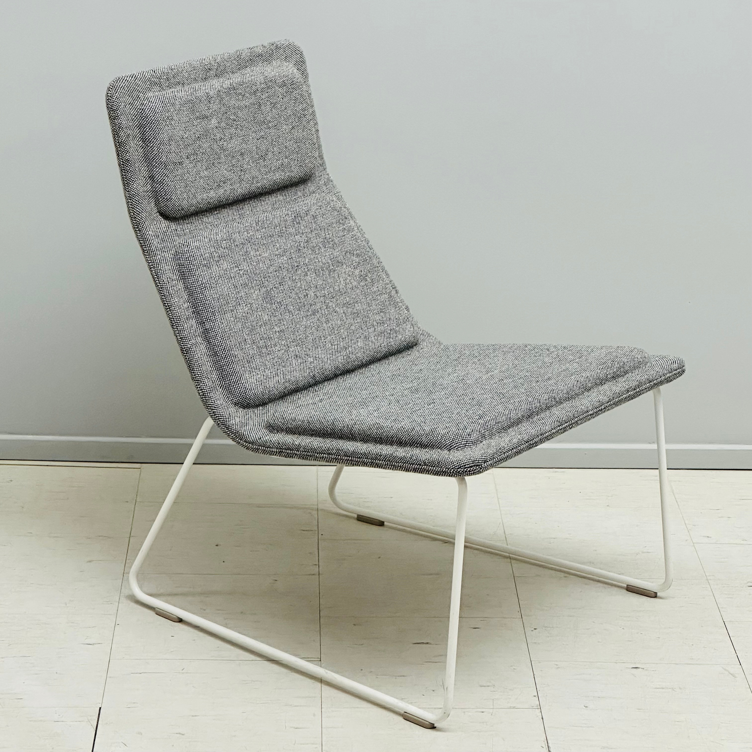 Low Pad Chair by Jasper Morrison