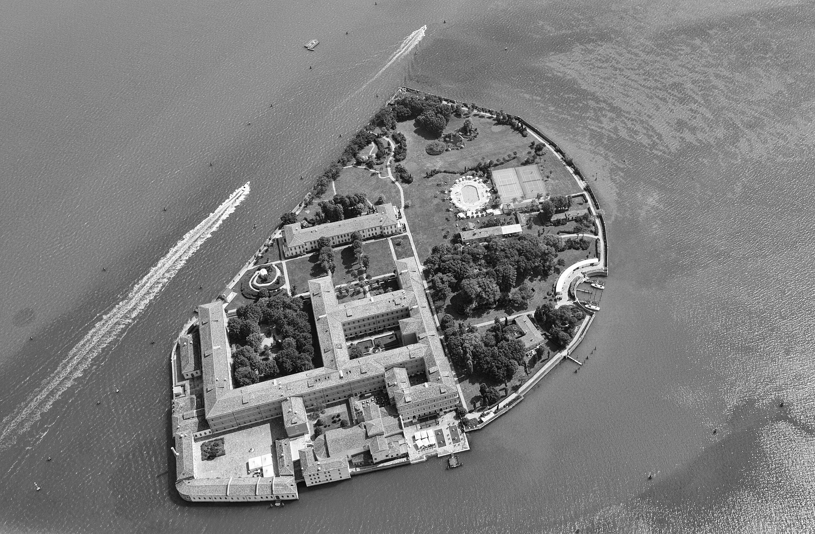 Marco Secchi Editorial and Commercial Photography in Venice