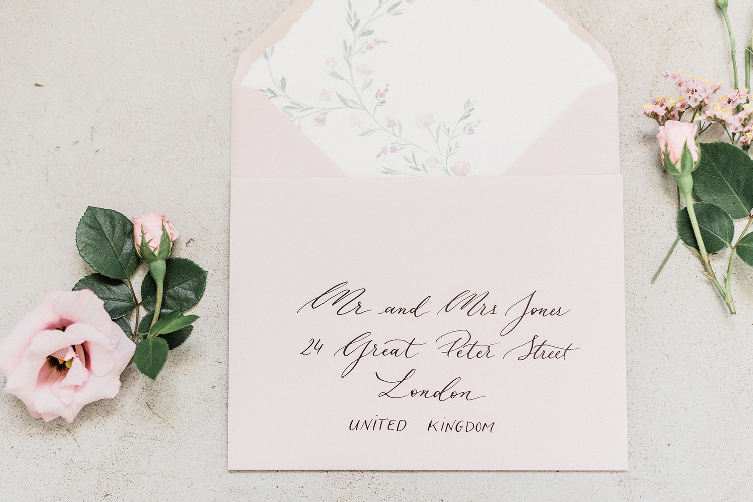 Chateau Grand Boise wedding. Aix en Provence wedding. Provence wedding photographer. Luberon. 