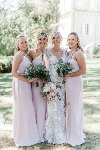 Chateau Plombis Wedding in South-West France. Provence wedding photographer. Wedding photographer in France. Luxury French Riviera. Made with Love Bridal. Made with Love Wedding dress.  