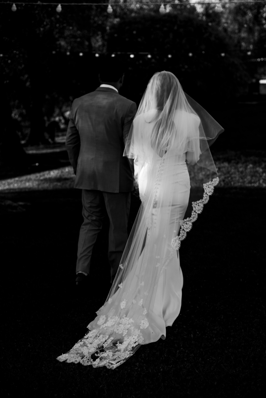 Wedding in Grasse, South of France. The Farm Provence wedding venue in the Cote d'Azur. French Riviera and Provence wedding photographer.