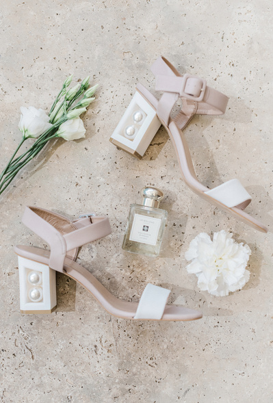Chateau Plombis Wedding in South-West France. Provence wedding photographer. Wedding photographer in France. Luxury French Riviera. Made with Love Bridal. Made with Love Wedding dress.  