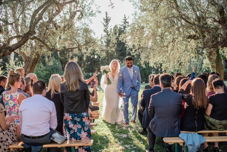 Wedding in Grasse, South of France. The Farm Provence wedding venue in the Cote d'Azur. French Riviera and Provence wedding photographer.