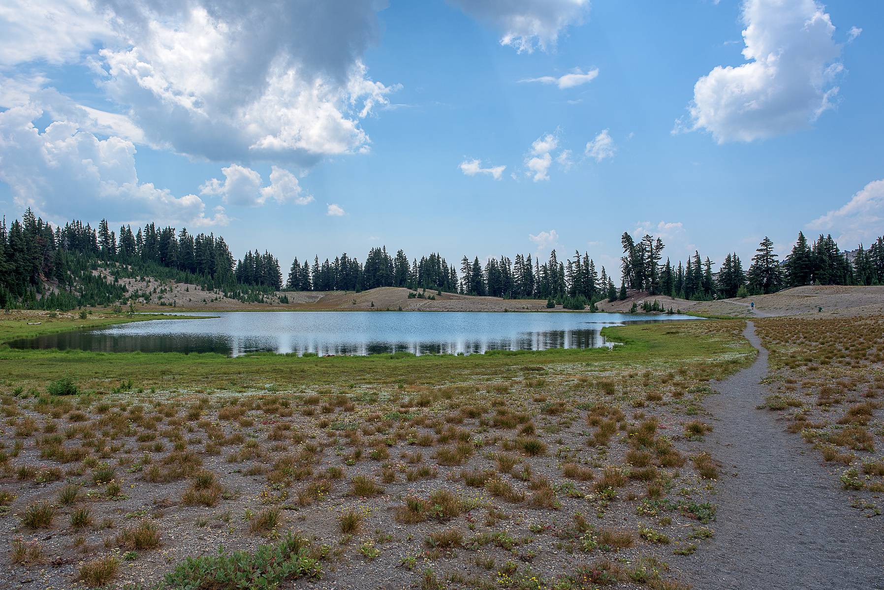 Green Lakes Trail, Oregon.