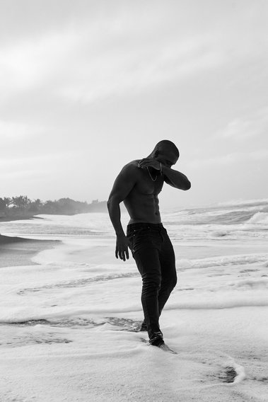 Elton Anderson Jr. in Bali, silhouette of peace, strength and love. Shot by Bryan Ham Photography.