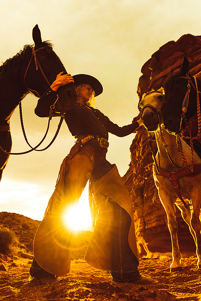 Darby Kelly Photographed by Bryan Ham Photography in Moab, Utah. Home on the range. 