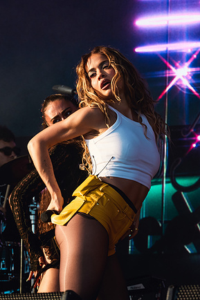 Rita Ora Gigs 