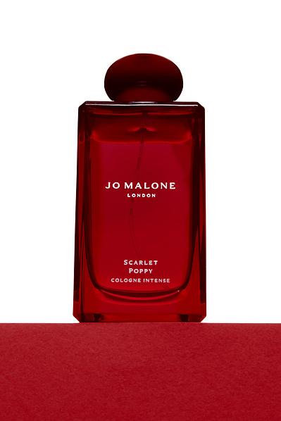 commercial fragrance photography