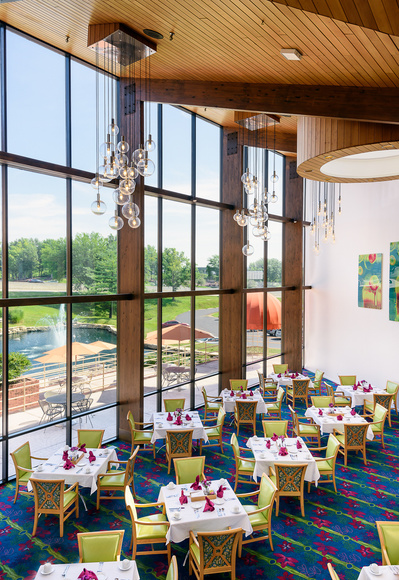Senior Living Photographer in the St. Louis Metro Area.  Delmar Gardens 