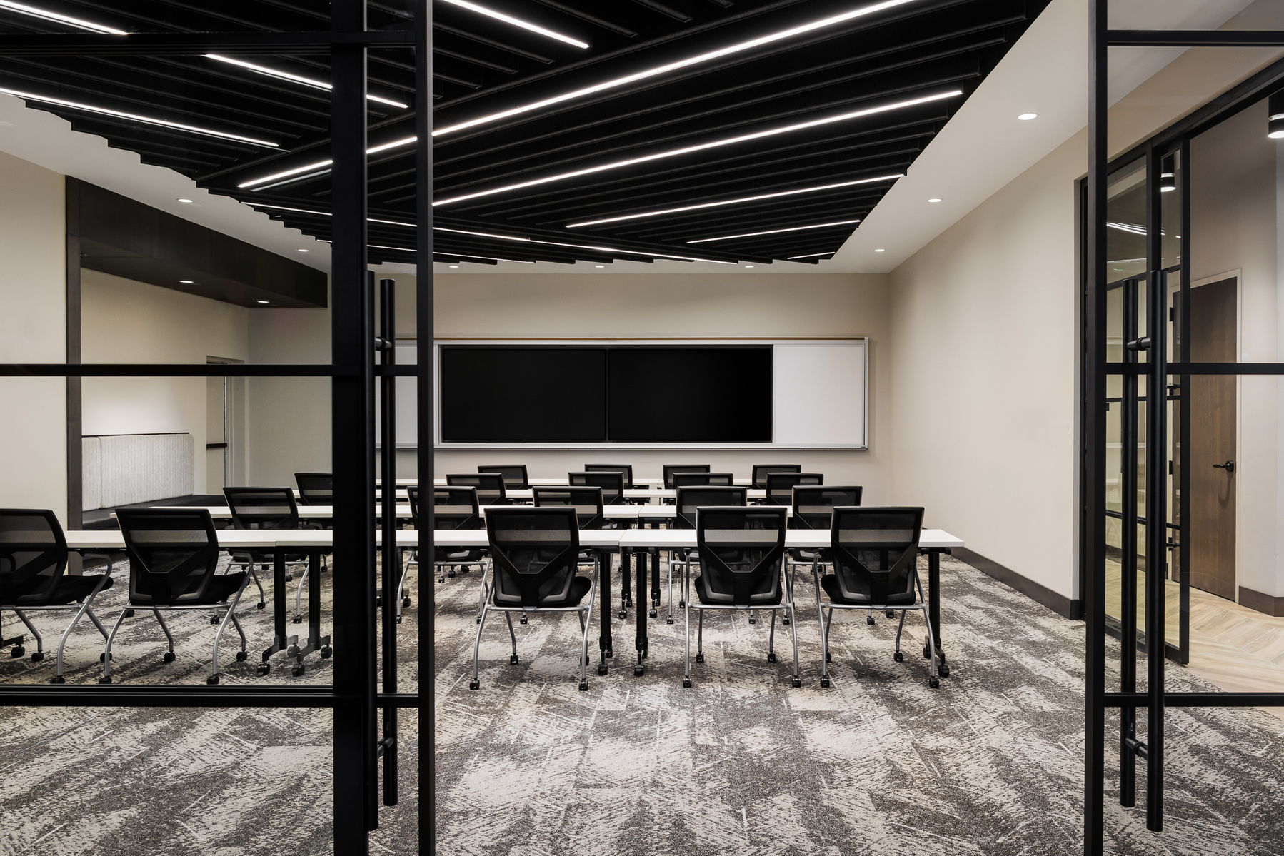 Commercial Architecture Photography of a meeting room, located in Saint Louis, Missouri