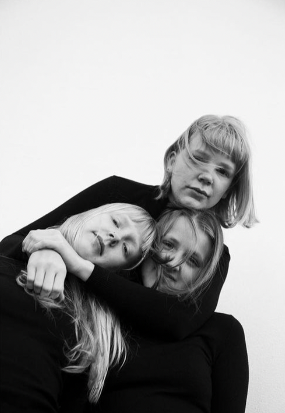 M.A.U began as a delicate exploration, a tapestry of faces—self-portraits interwoven with the visages of those whose presence had brushed against Josephine's life, leaving indelible marks.