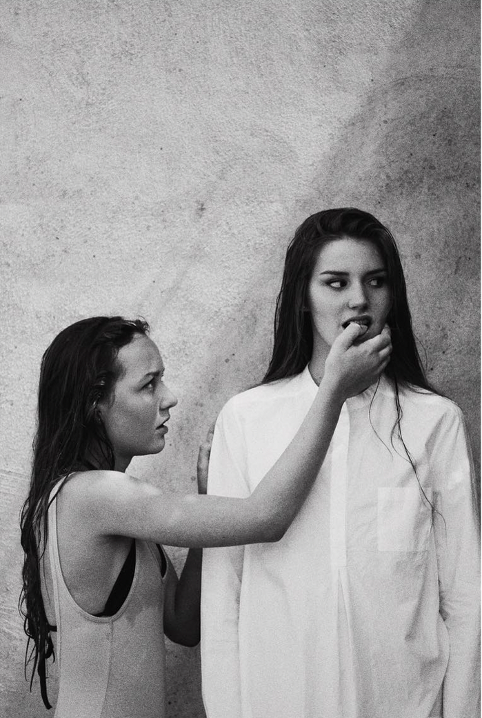 M.A.U began as a delicate exploration, a tapestry of faces—self-portraits interwoven with the visages of those whose presence had brushed against Josephine's life, leaving indelible marks.