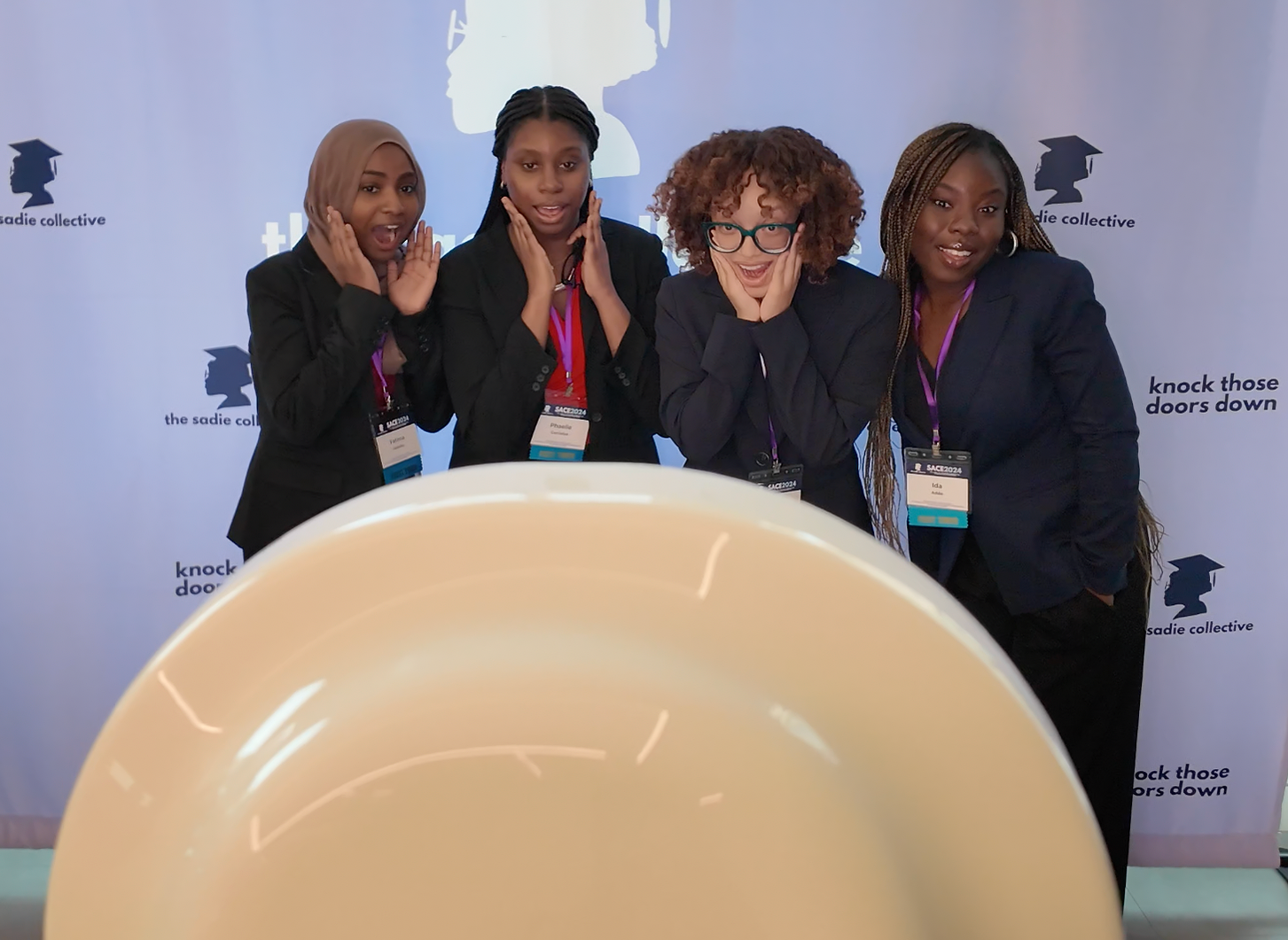 Photobooth fun at The Sadie Collective 2024 conference. Annan Productions LLC. www.annanproductions.com