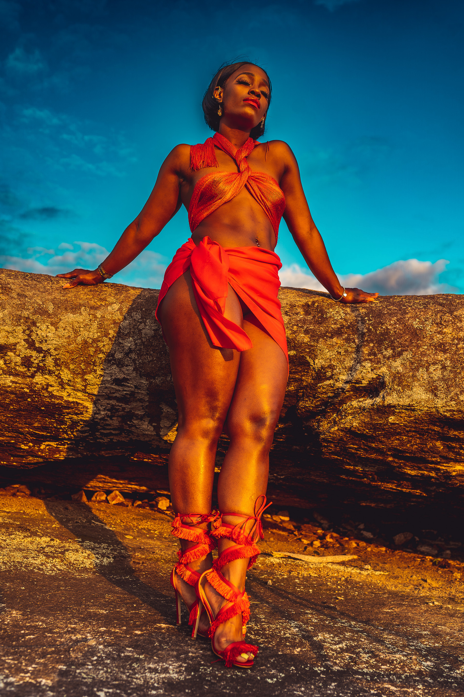 Athena in Black - Portraying enduring strength. Ebony embodies A Goddess In Human Form. The entire series was shot at Arabia Mountain, Georgia. This piece will only have (5) Matte 20 x 30, (5) glossy 12x18, (25) glossy 8 x 12 printed