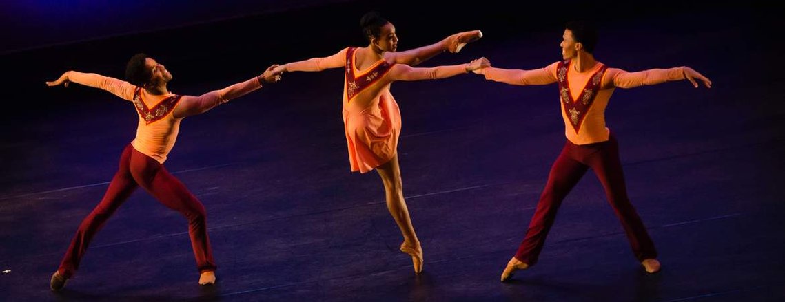 Photo by Ziggy Mack of Saint Glory by Amy Hall Gardner, Collage Dance Collective
Also pictured Leonard Perez and Fabio Mariano