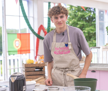 Gagnant du Meilleur Pâtissier saison 13.