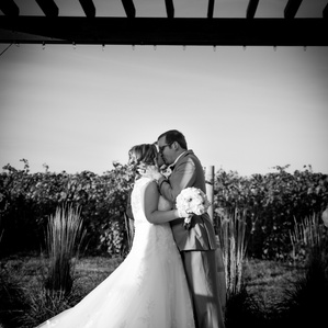 Wedding photography at Calico Skies Vineyard, Inwood, Iowa. 