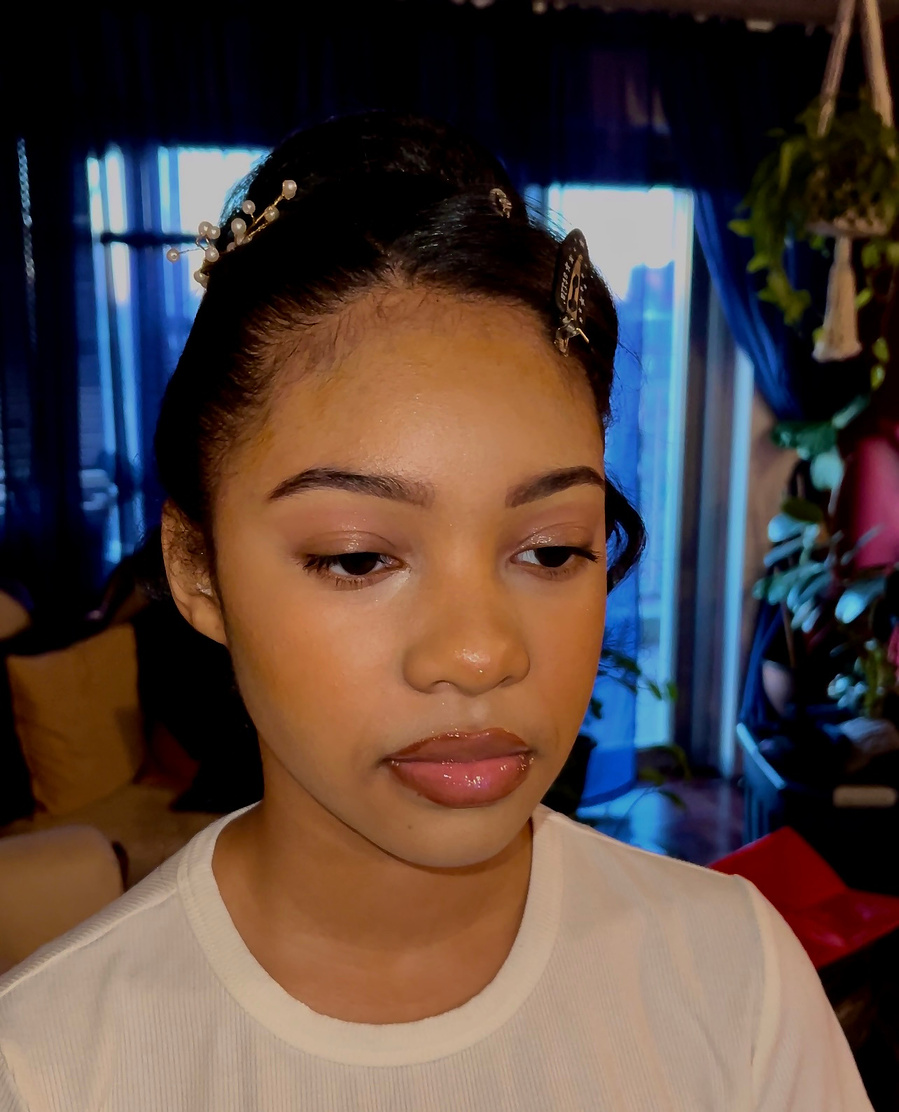 After picture of teen (teenager) sweet 16 birthday party. Soft glam, natural look.