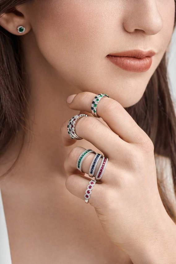 Studio jewellery photographer Canada