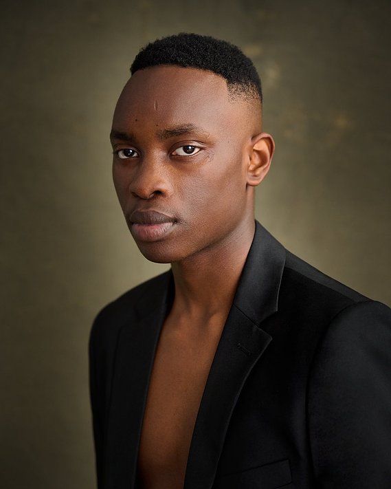 Portrait fashion photographer