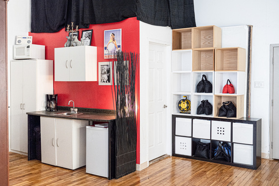 Kitchen - photo studio rental Montreal Canada