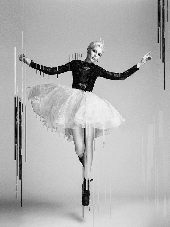 Montreal based fashion commercial photographer 