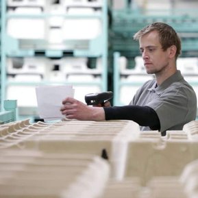 Autoneum Foto Lager Barcode Scanner