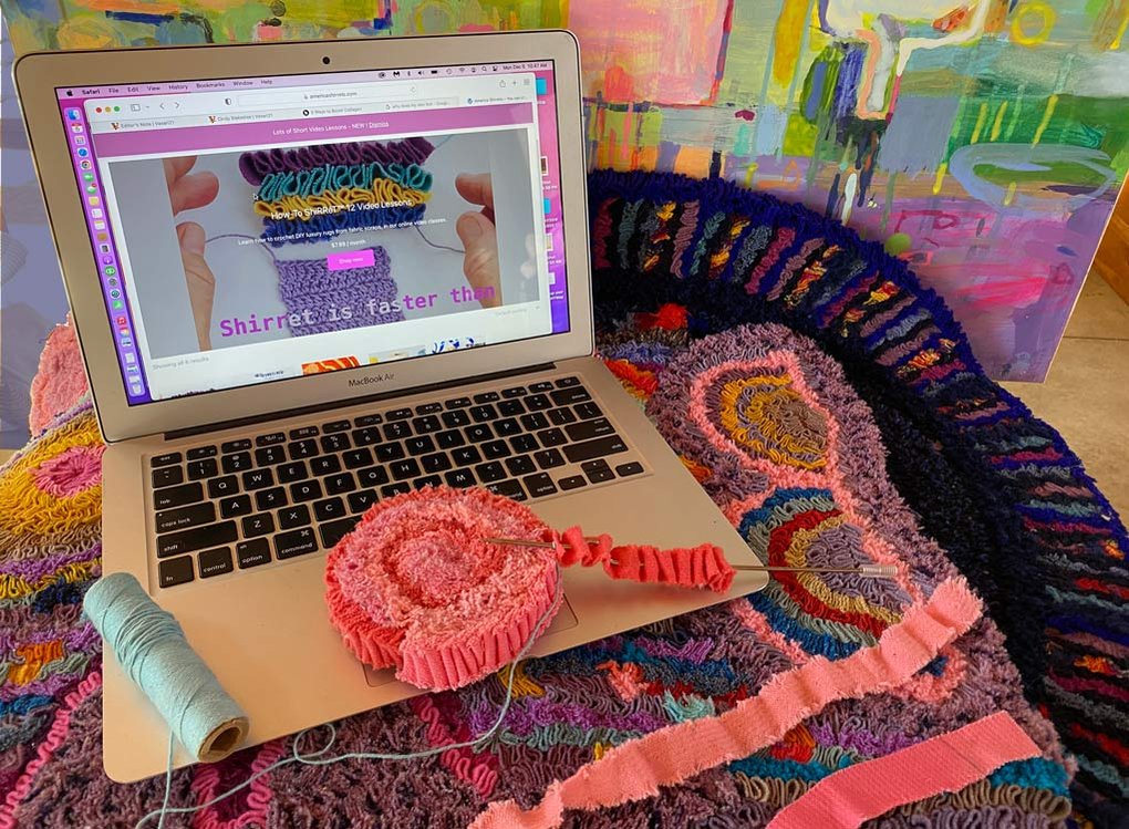 What you can make in Shirret: use my special crochet needle, shirret cord, how to shirret videos online, DIY luxury rugs from fabric scraps, new in crochet.