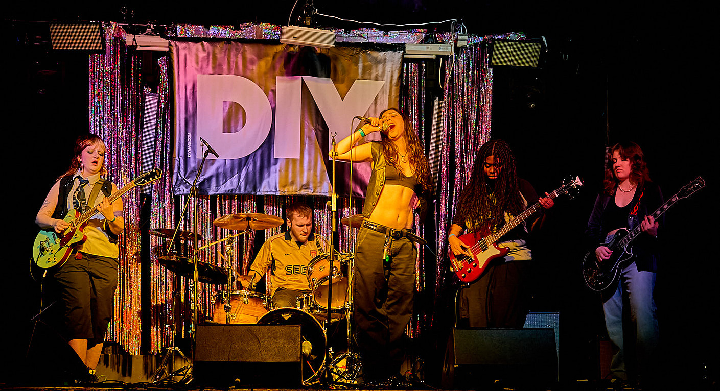 Live music photography of Mere Amore in London during DIY Magazine gig Class of 2025 