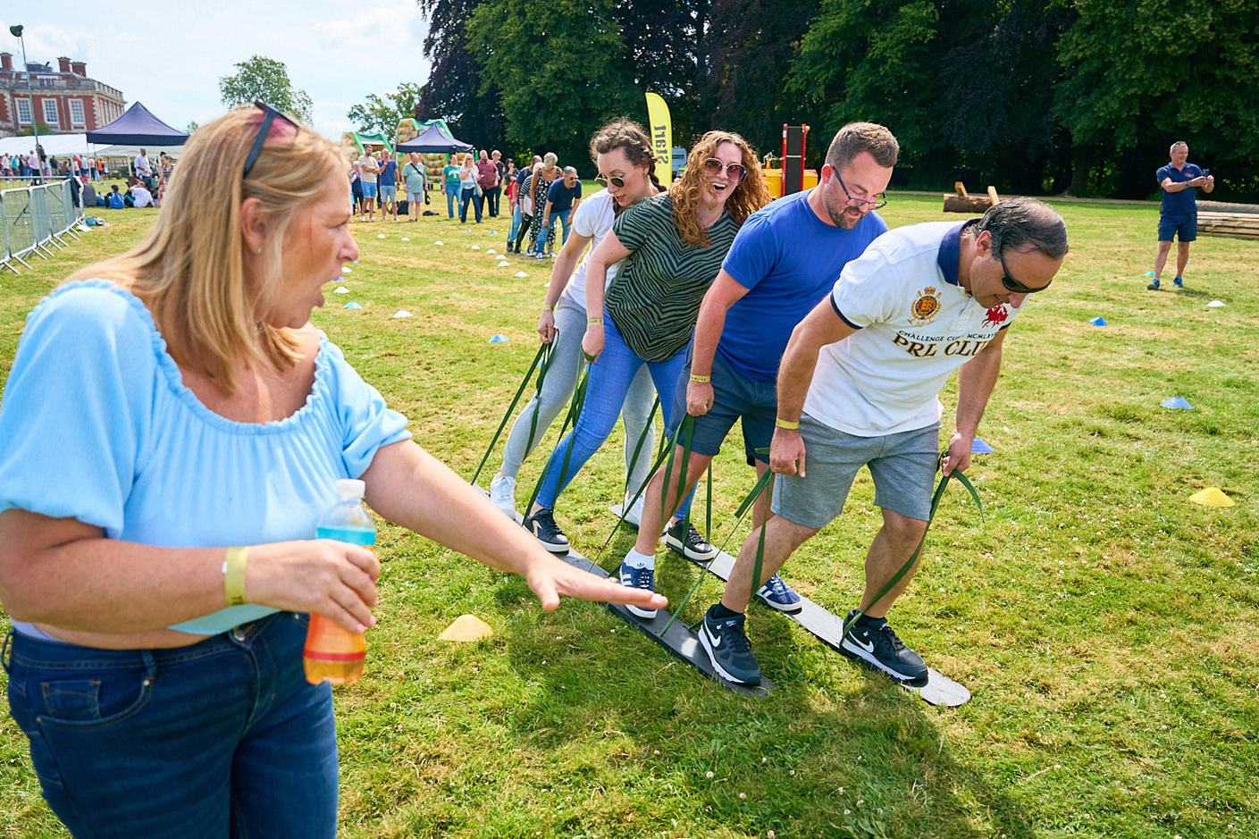 Fun team building exercise ideas.