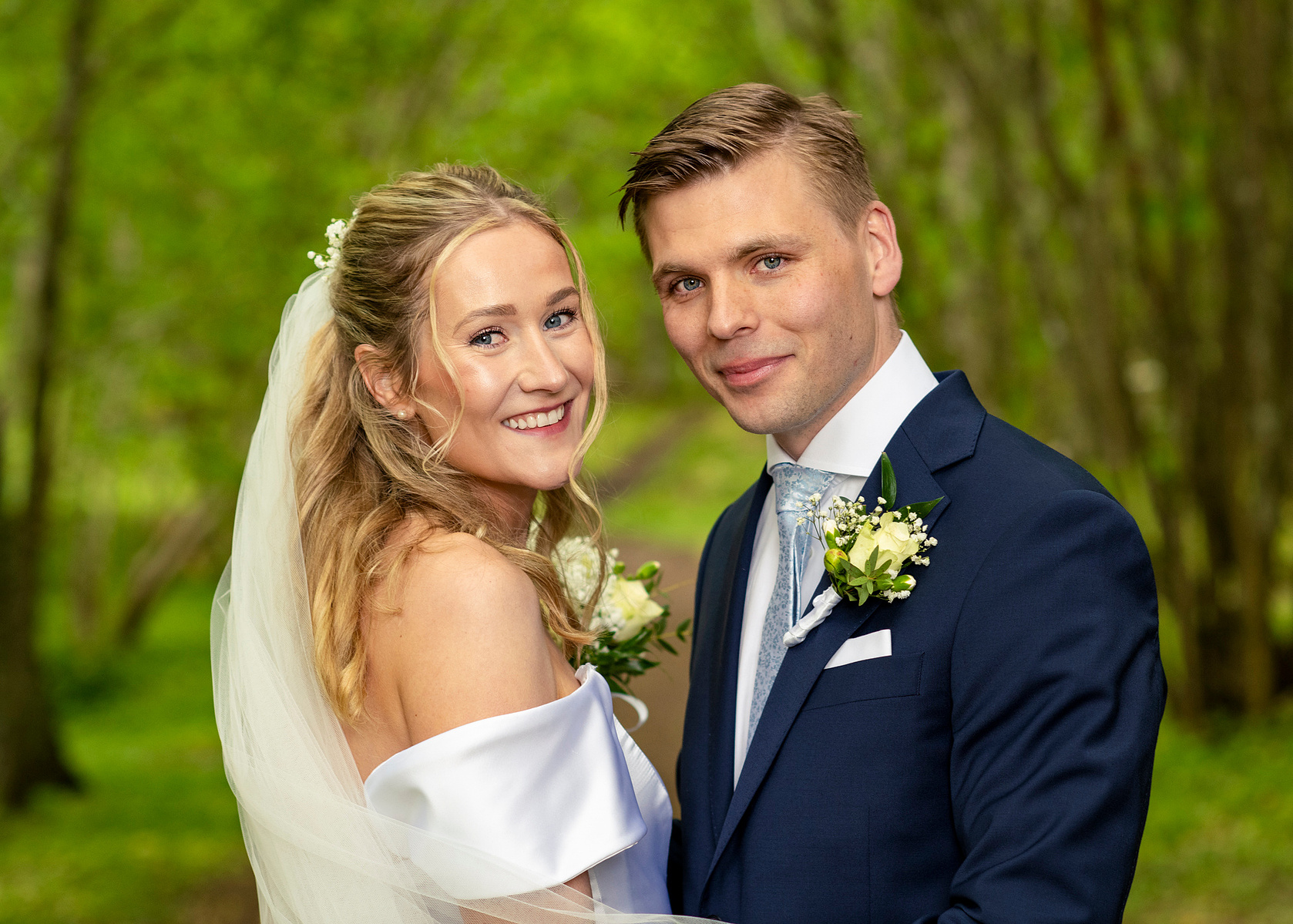studentporträtt Åland, studentbilder, familjebilder Åland, bröllopsfotograf, barnfotografering, konfirmation