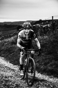 Three Peaks Cyclocross legend Nick Craig ascending Penyghent in the September 2022 edition of the 3PCX. Photograph by Matthew James Fleming.