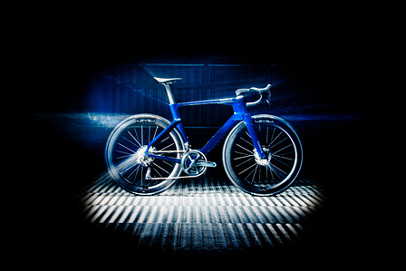 Ribble Cycles ULTRA SL with Level wheels and Shimano Ultregra. Photograph by Matthew Fleming. 