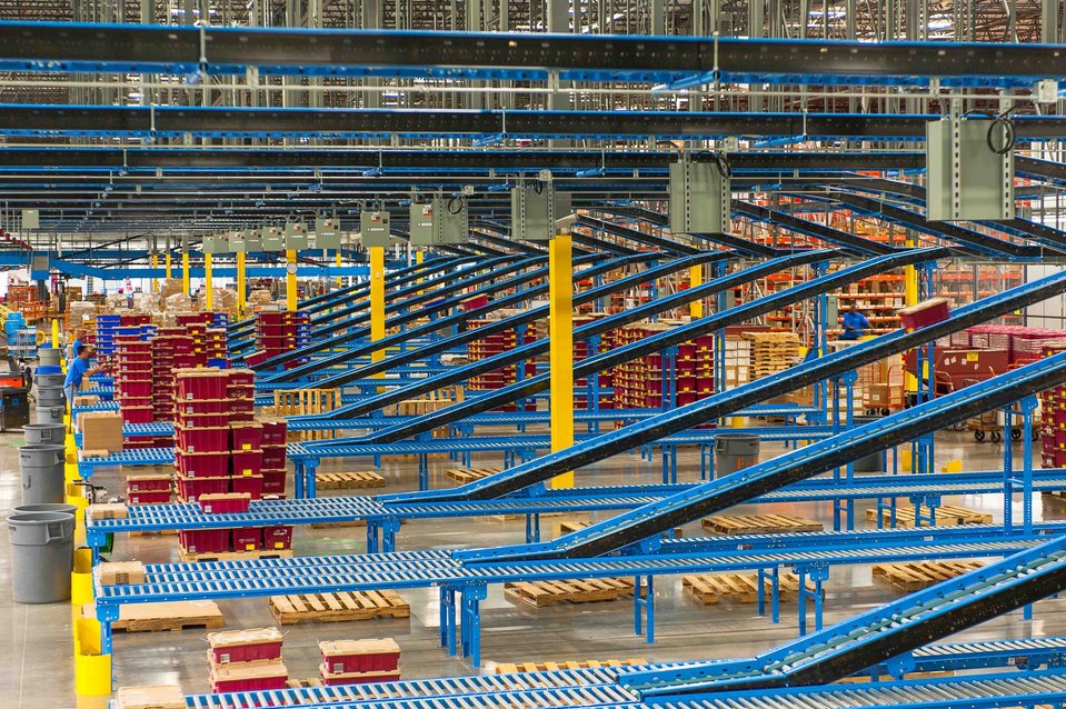 Intricate conveyor system inside a large pharmaceutical logistics facility