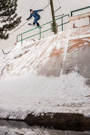 chris Brewster, front blunt, denver, co
